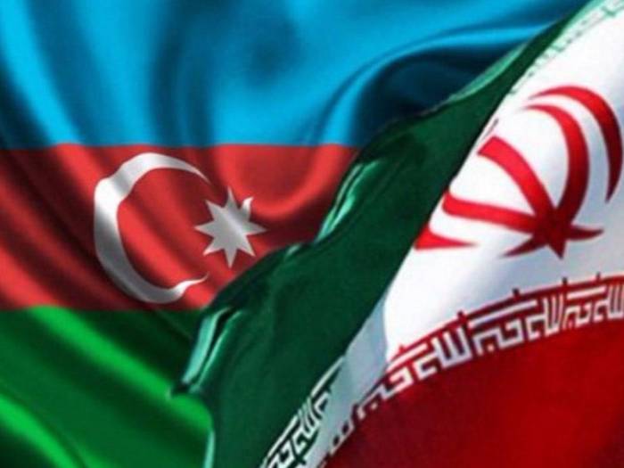 Иран и Азербайджан могут подписать соглашения в финансовой сфере
