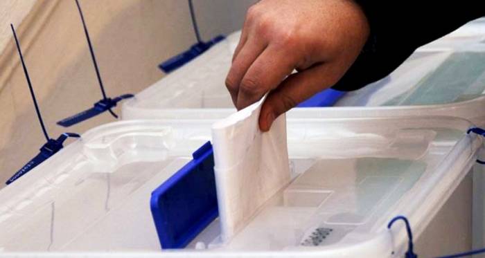 На Украине началось голосование на выборах президента страны
