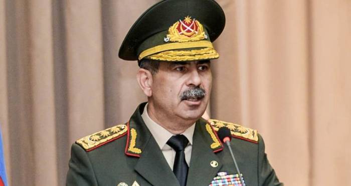 Министр обороны Азербайджана обратился к гражданам и представителям СМИ
