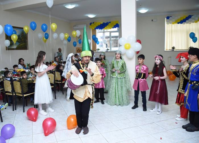 По инициативе Фонда Гейдара Алиева для сирот и детей проведены мероприятия по случаю праздника Новруз - ФОТО