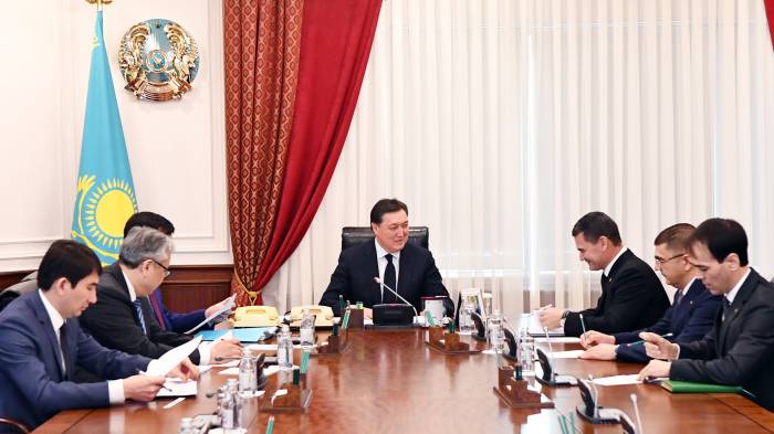Туркменистан и Казахстан планируют создать зону приграничной торговли
