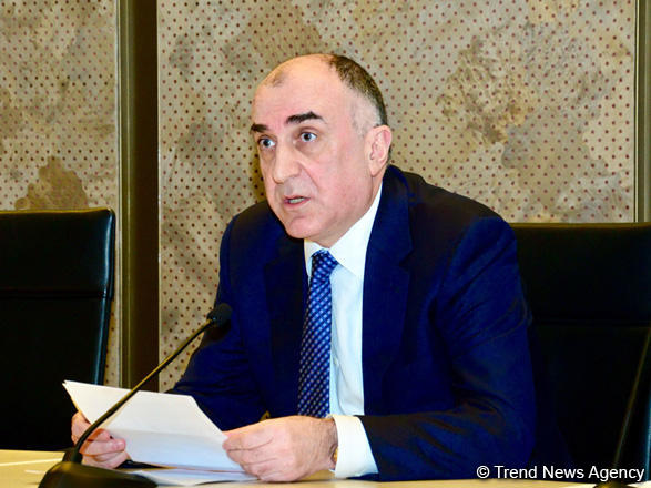 Главы МИД Азербайджана и Эквадора обменялись поздравительными посланиями по случаю 15-летия установления дипсвязей

