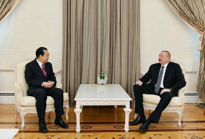 Ильхам Алиев принял главу Китайского народного института по иностранным делам

