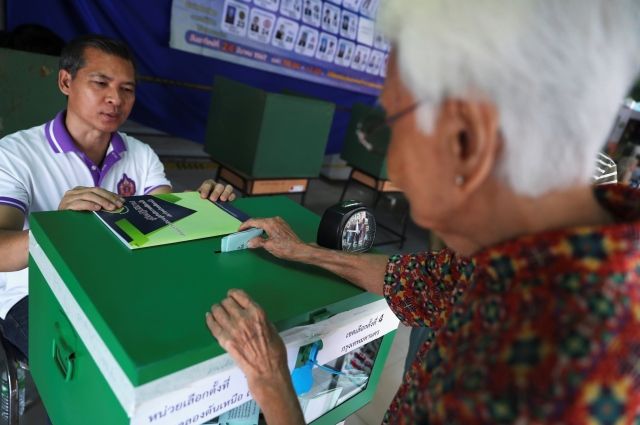 В Тайланде стартовали парламентские выборы
