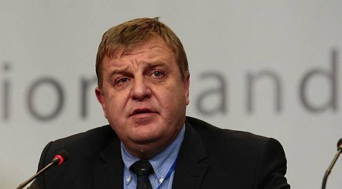 Болгария отказалась открывать базы НАТО на своей территории
