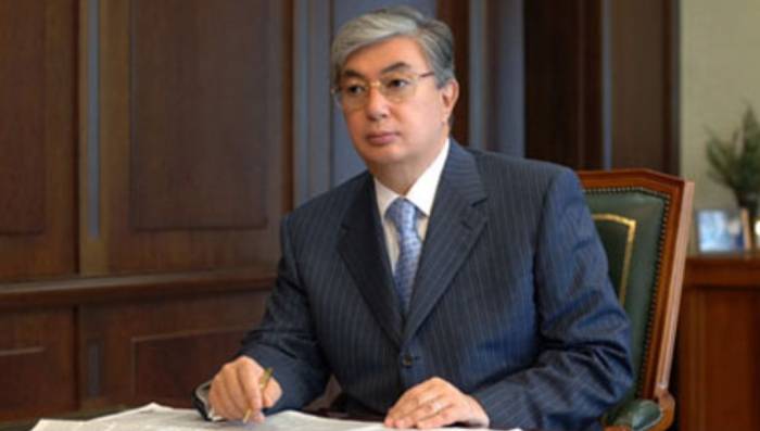Новый президент Казахстана совершил первый официальный визит
