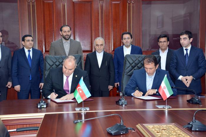 В Баку обсудили сотрудничество таможенных органов Азербайджана и Ирана 
