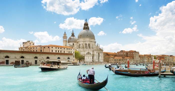 В Венеции могут увеличить плату за въезд 
