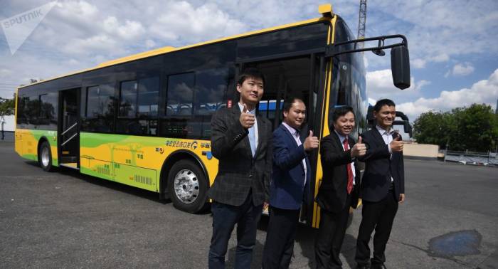 Узбекистан закупил 100 китайских автобусов