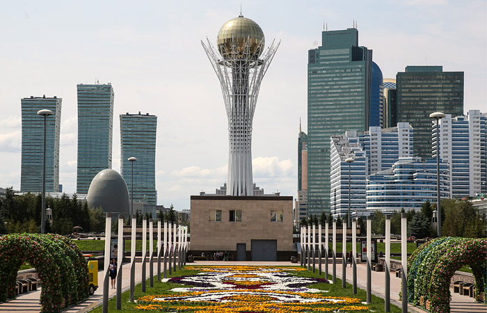 Токаев предложил переименовать столицу Казахстана в Нурсултан