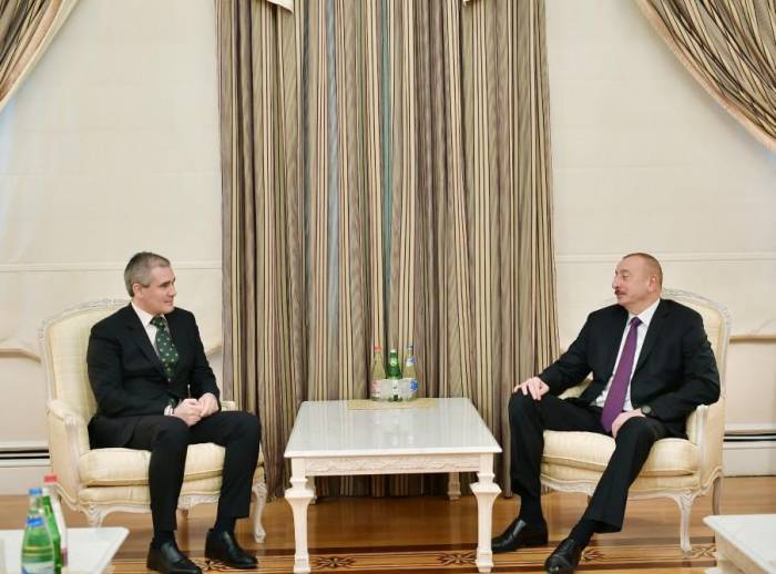 Ильхам Алиев принял делегацию Италии - ФОТО

