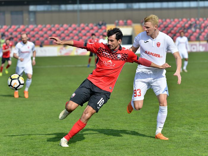 Польский клуб хочет подписать футболиста азербайджанского клуба
