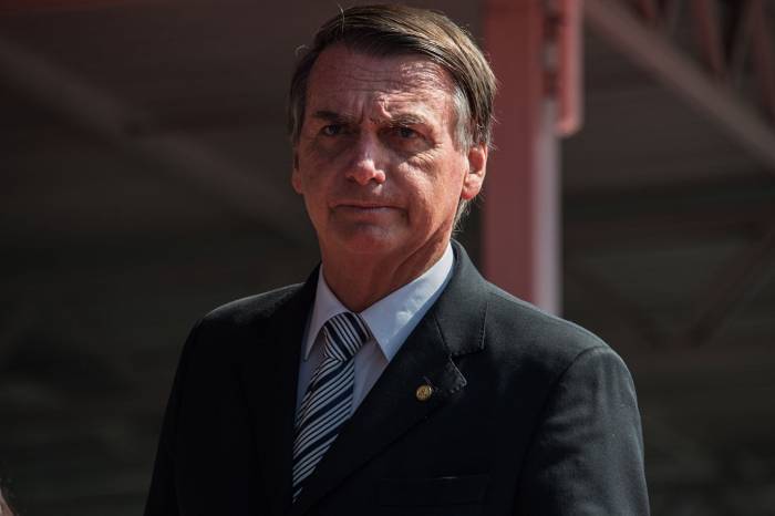 Президент Бразилии надеется на помощь США при решении ситуации в Венесуэле

