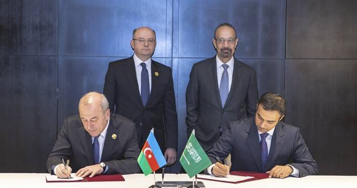 Азербайджан и Саудовская Аравия подписали меморандум об энергетическом сотрудничестве
