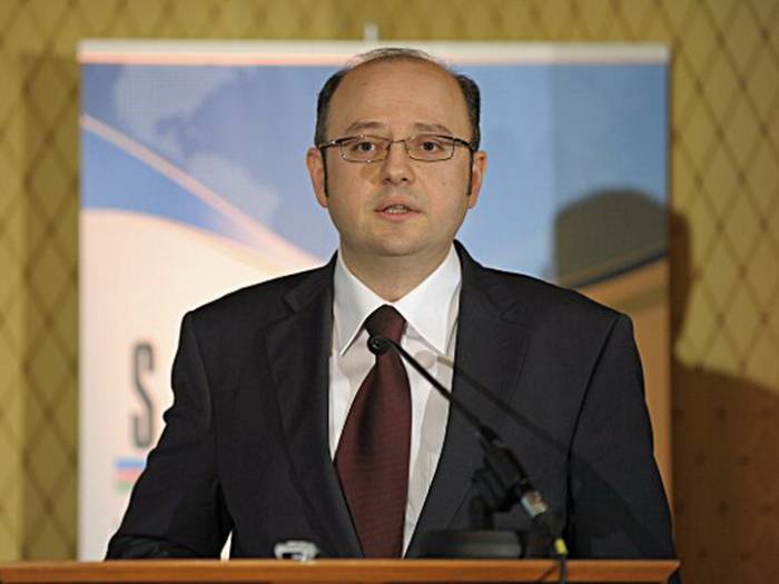 Пярвиз Шахбазов: Азербайджан продолжит усилия по поддержке баланса на мировом рынке нефти
