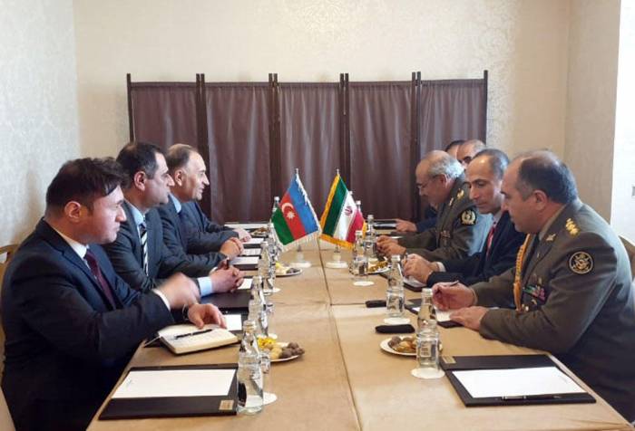 Азербайджан и Иран обсудили в Москве военное сотрудничество