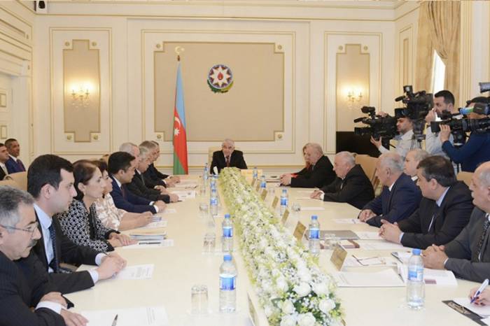 ЦИК: Председатели шести партий в Азербайджане скончались