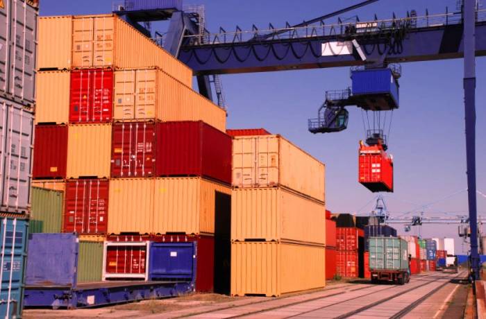 Сроки перевозки контейнеров по Международному транскаспийскому коридору предлагают сократить