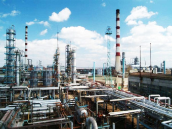 Азербайджан построит крупный нефтехимический комплекс в Турции
