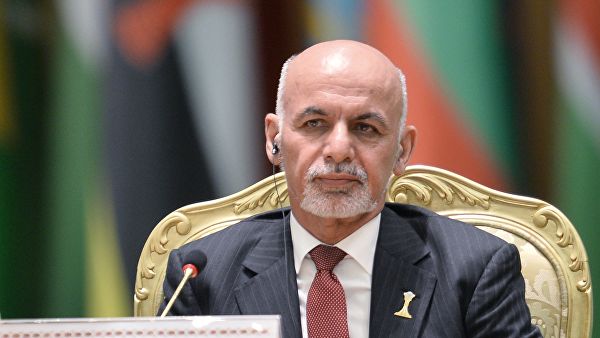Верховный суд Афганистана продлил срок полномочий президента 
