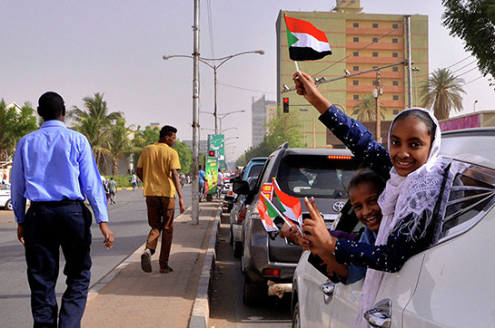 Генпрокурор Судана распорядился арестовать имущество бывших чиновников
