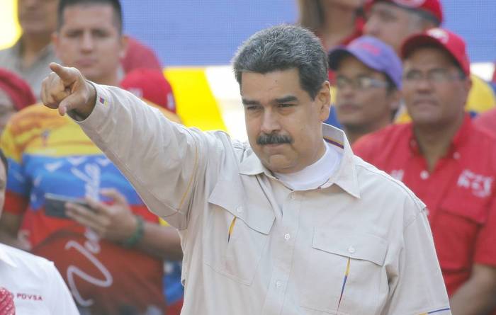 Мадуро попросил Мексику, Уругвай и Боливию помочь установить диалог с оппозицией
