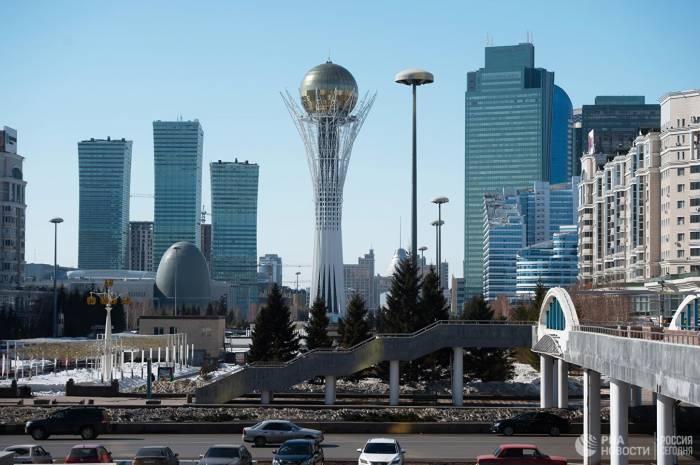 Вокзал в столице Казахстана изменил название с "Астана" на "Нур-Султан"
