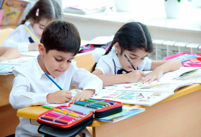 В первый класс школ Баку зарегистрировались более 36 тыс. детей 
