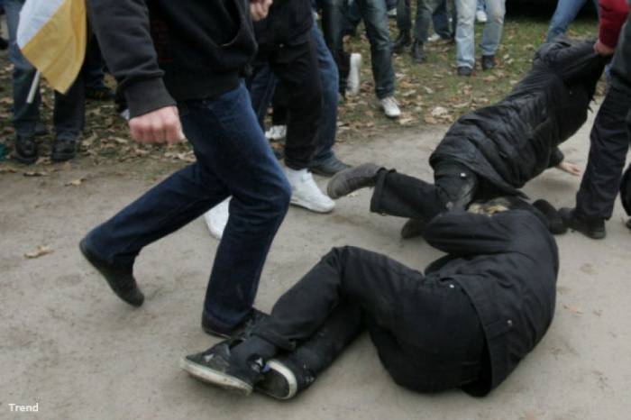 В Армении четверо мужчин жестоко избили сына чиновника