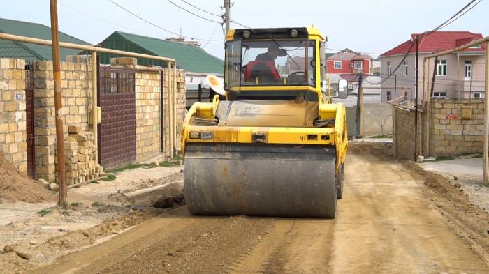 В Баку идет масштабная реконструкция улиц и дорог - ФОТО
