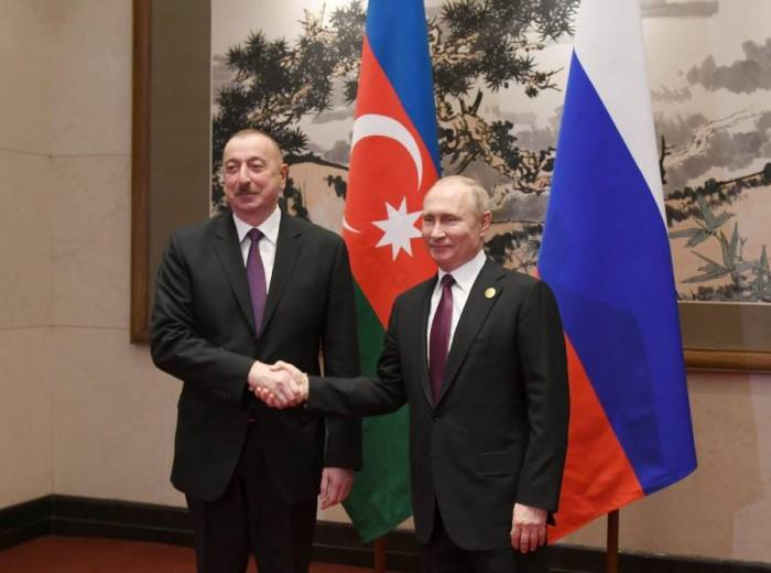Владимир Путин: Россия и впредь будет прикладывать усилия для решения нагорно-карабахского конфликта
