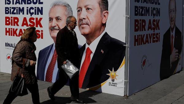 Партия Эрдогана продолжает настаивать на пересчете всех голосов на выборах мэра в Стамбуле
