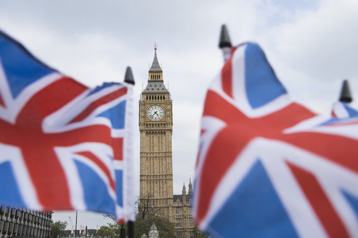 МИД Великобритании призвал своих граждан воздержаться от посещения Ирана и Ирака