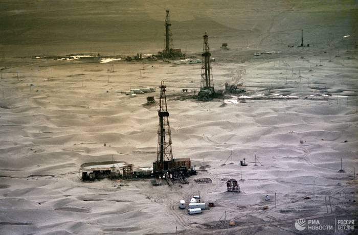 Казахстан спустя три года возобновил транзит туркменского газа в Россию
