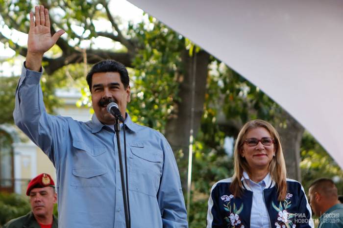 Мадуро поблагодарил Осло за усилия по организации встречи с оппозицией
