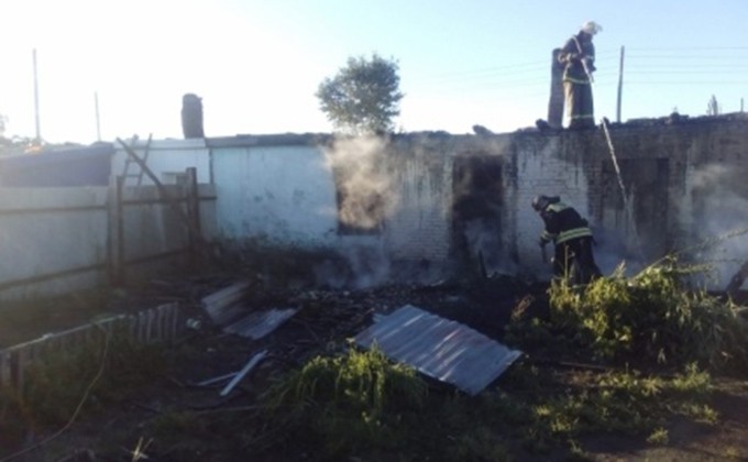 В Новосибирской области трое детей погибли при пожаре
