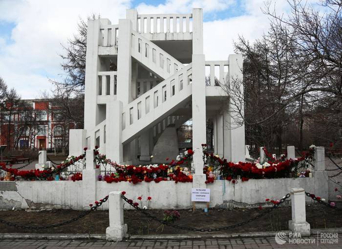 В Шереметьево опознали тела всех погибших при катастрофе SSJ100
