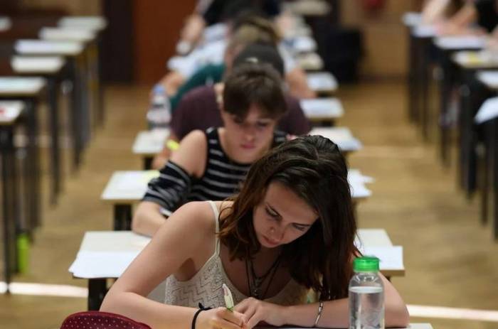Обнародованы результаты выпускных экзаменов в Азербайджане
