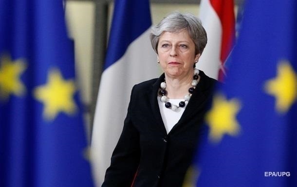 Правительство Британии поддержало стратегию Мэй по выходу из ЕС
