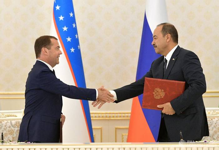 Россия и Узбекистан подписали документ о взаимном признании образования
