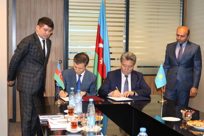 Библиотека Елбасы и Центр социальных исследований Азербайджана подписали меморандум