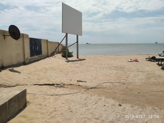 Четыре известных бакинских пляжа оштрафованы на 16 тысяч манатов - ФОТО