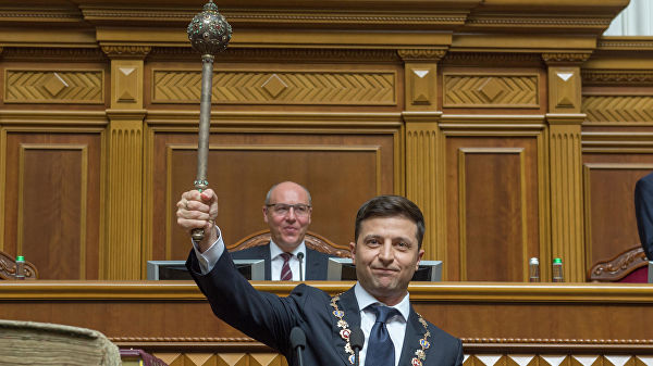 Предвыборная кампания Зеленского получила семь наград политконсультантов
