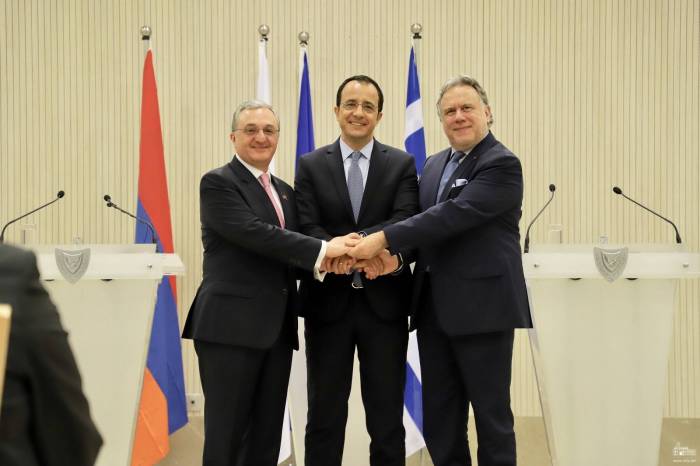 Своих хлопот - полон рот: Несбыточные "грезы" Армении о сотрудничестве с Грецией и Кипром   
