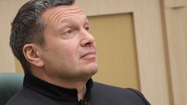 Соловьева поразила реакция российских моряков на маневр крейсера ВМС США