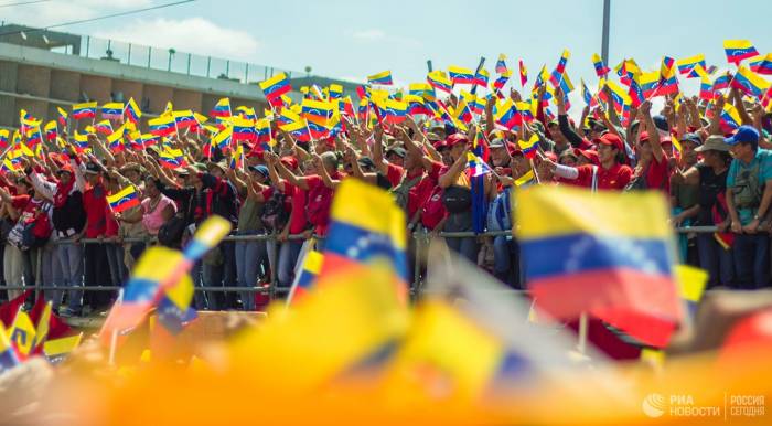 Перу вводит визы для венесуэльцев
