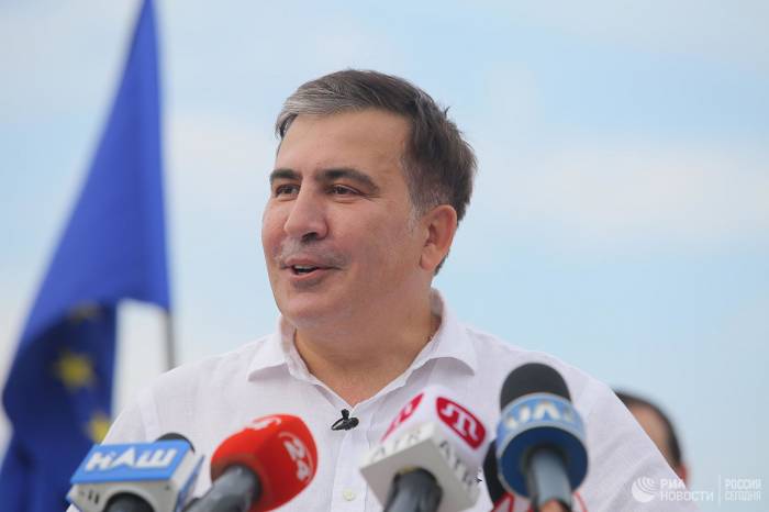 Саакашвили встал на учет в киевском военкомате
