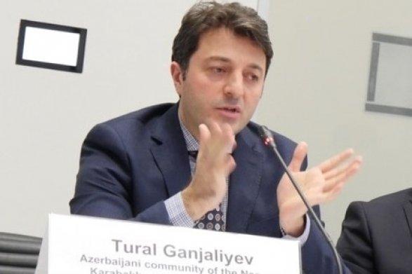 Турал Гянджалиев: обе общины Нагорного Карабаха лишь наблюдают за переговорами
