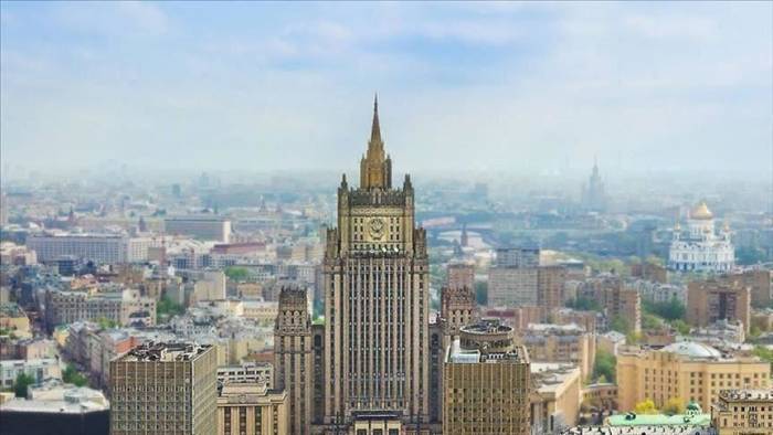 Россия расширяет санкции против представителей ЕС
