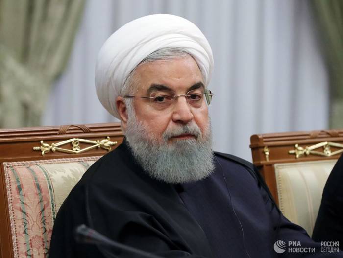 Президент Ирана резко раскритиковал Белый дом после санкций США
